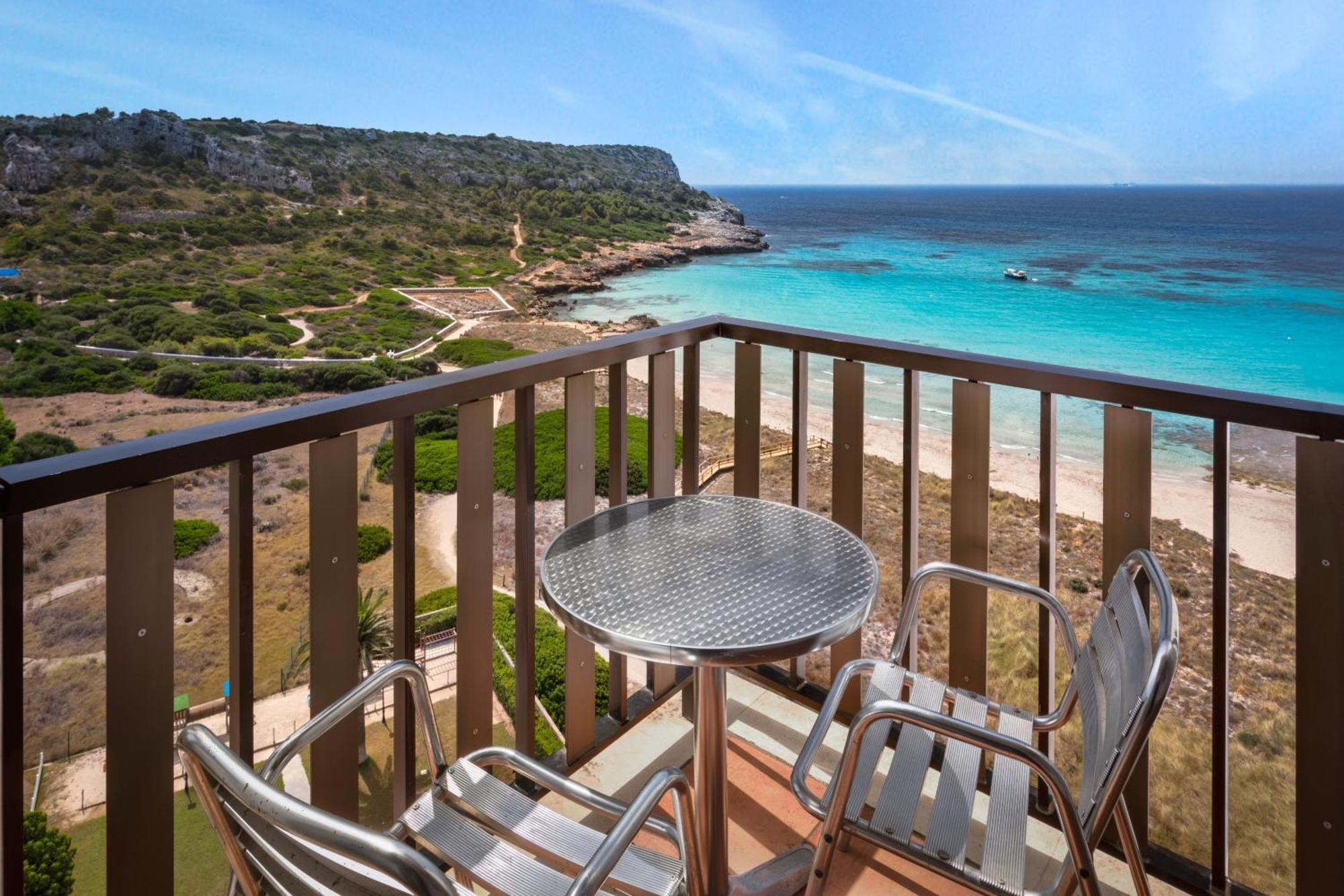 Hotel Sol Milanos Pingueinos Son Bou Esterno foto