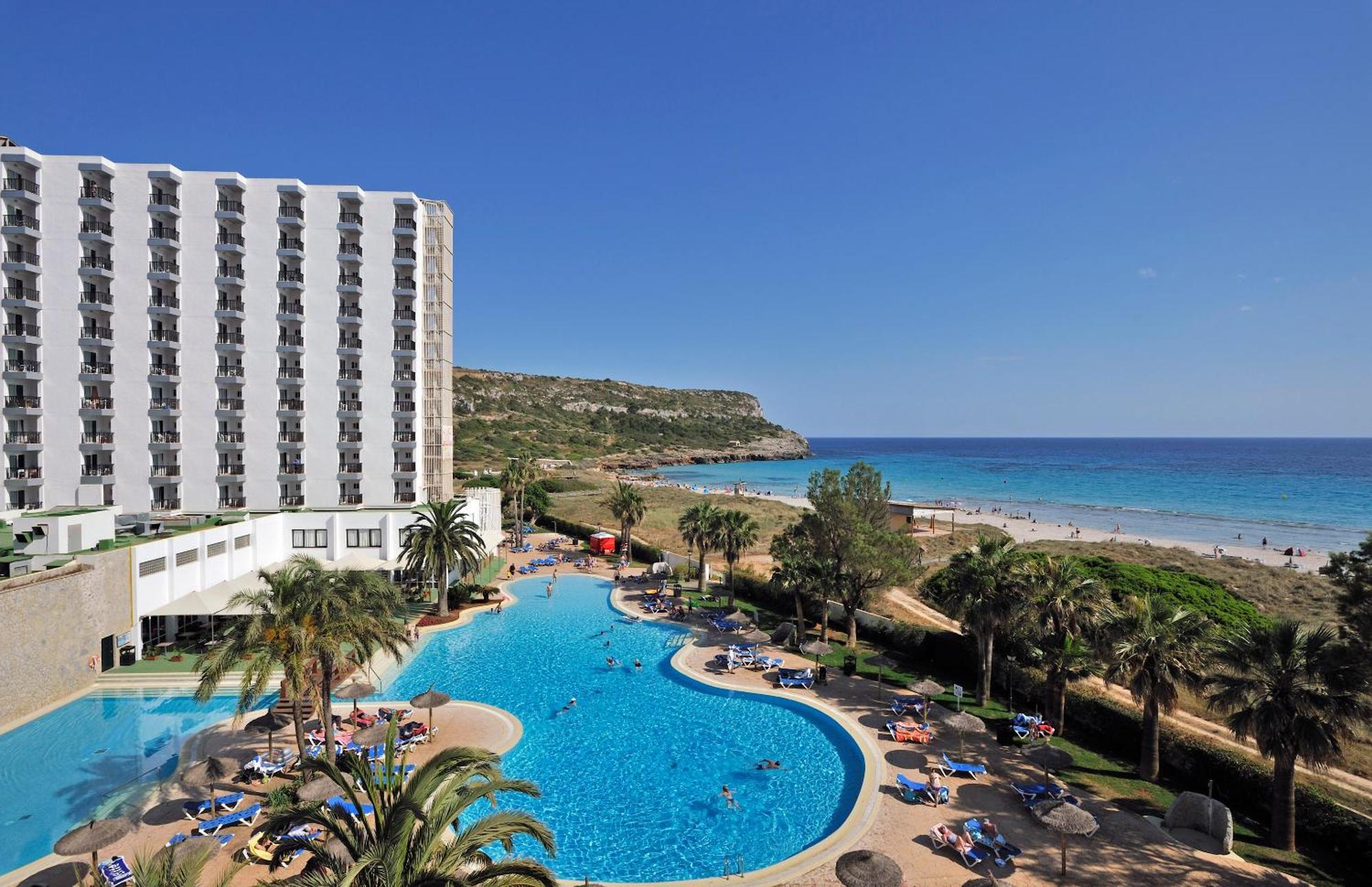 Hotel Sol Milanos Pingueinos Son Bou Esterno foto