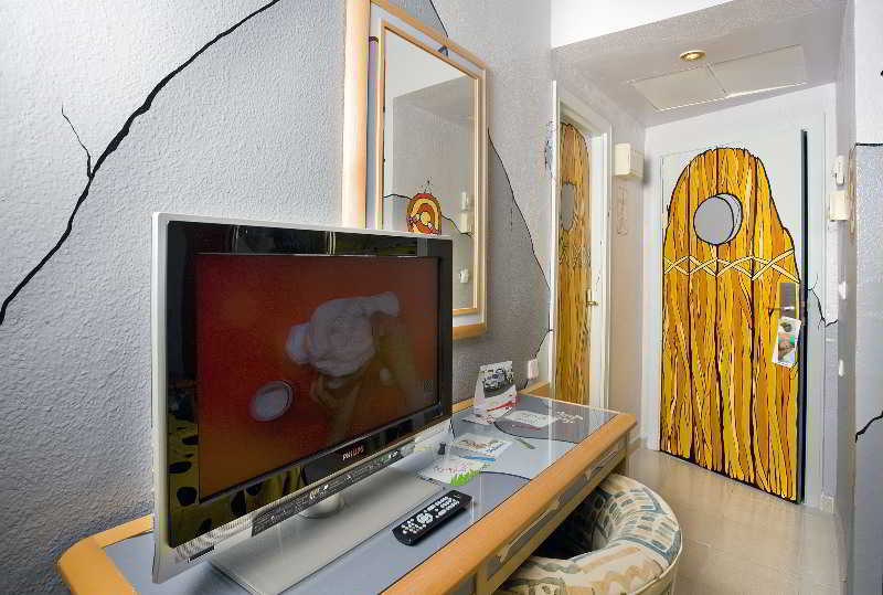 Hotel Sol Milanos Pingueinos Son Bou Esterno foto